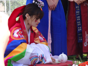 Nous avons eu droit à la célébration (fictive) d'un mariage traditionnel coréen! Très intéressant!