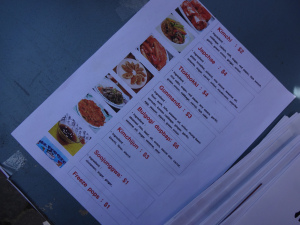 De délicieux mets traditionnels étaient servis sur le site