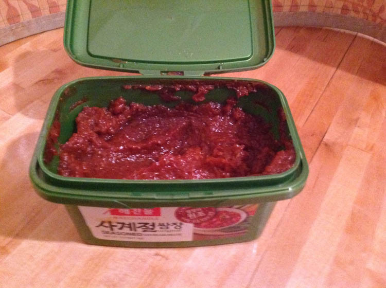 The seasoned bean paste looks like this.