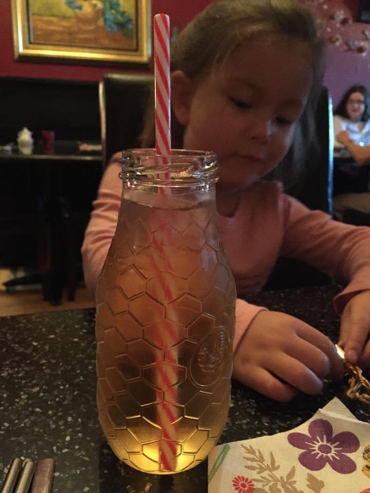 12048917_10153176748110732_304088921_n