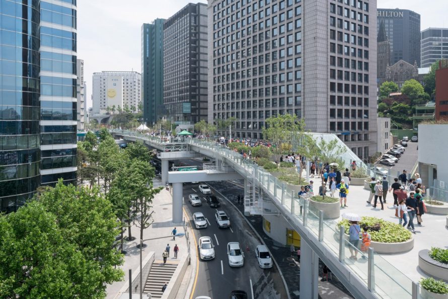 skygarden-mvrdv-architecture-landscape-urbanism-seoul-south-korea-_dezeen_2364_col_14-1704x1137.jpg